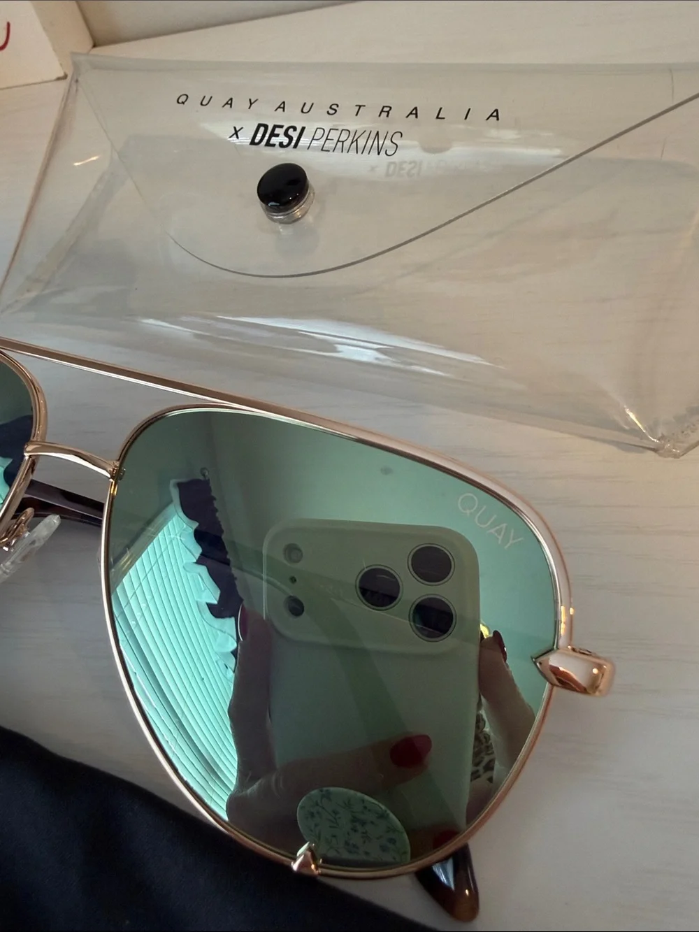 Quay Australia Aviator Sunglasses with Green Mirrored Lenses and Gold Frame